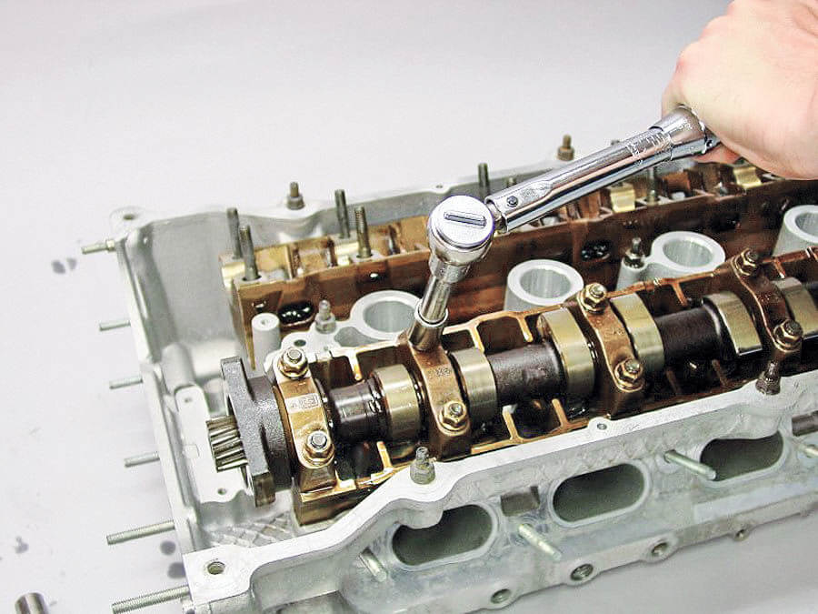 میل سوپاپ چیست و چه وظایفی دارد؟