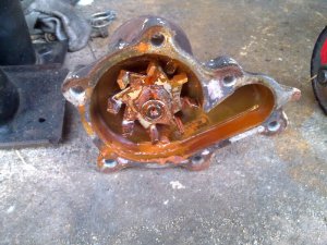 خرید واتر پمپ ام وی ام 110