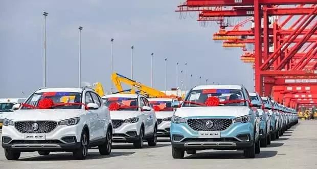 مقایسه خودروهای چینی ایران از نظر طراحی داخلی و خارجی
