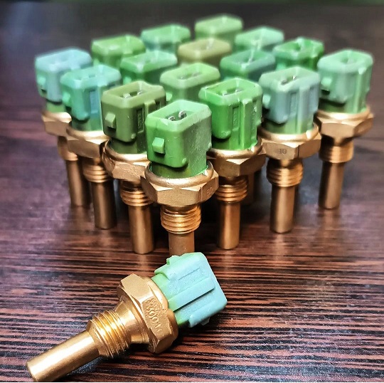 خرید فشنگی آب زانتیا