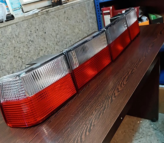 خرید چراغ عقب زانتیا